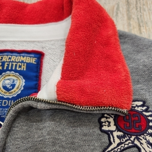 VTG Abercrombie & Fitch Sweat Jacket, Gray/Rd, Mens Small (listing as) - Picture 5 of 8